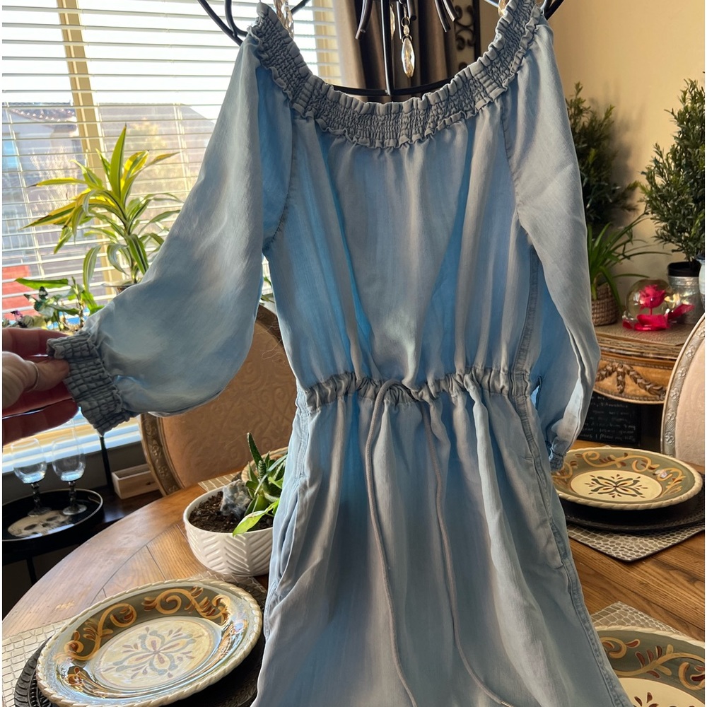 Off the shoulder light denim material great for summer